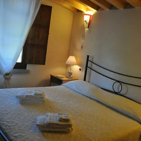 アパート Il Laghetto San Giustino